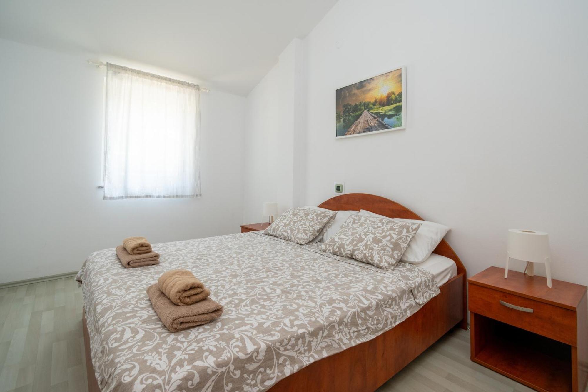Apartments With A Parking Space Mandre, Pag - 16836 Exterior photo
